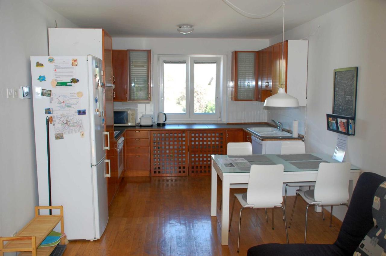 Apartments Peter & Free Parking ลูบลิยานา ภายนอก รูปภาพ